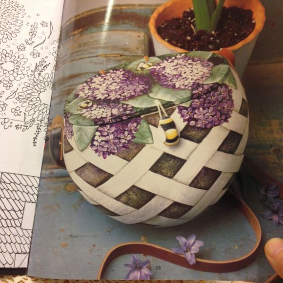 Decorative Painting booklet - Gourd Purses for all occasions - Picture 7 of 9